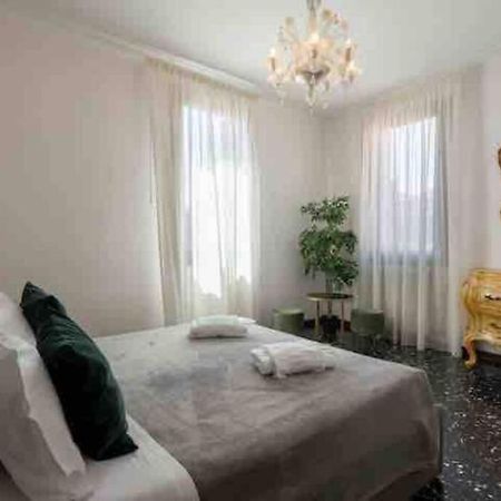 Ca' Pesaro Rooftop Terrace Apartment. Venedig Exterior foto