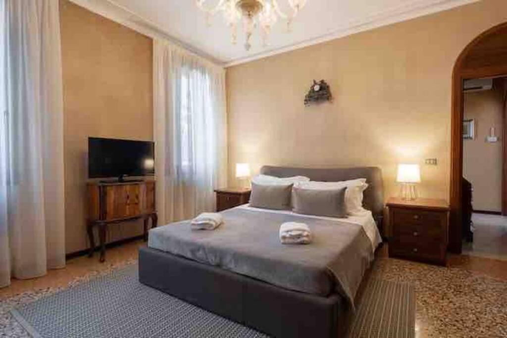 Ca' Pesaro Rooftop Terrace Apartment. Venedig Exterior foto