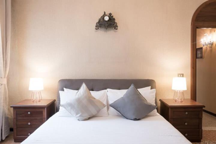 Ca' Pesaro Rooftop Terrace Apartment. Venedig Exterior foto