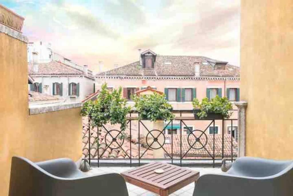 Ca' Pesaro Rooftop Terrace Apartment. Venedig Exterior foto